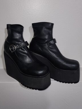 Lamoda- Black Platform Ankle Boots - Goth/Rave/Y2K
